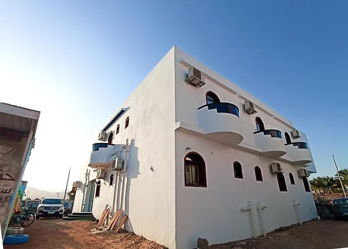 Room In Condo - Dahab Motel - Triple Room 3 - Walking Distance To The Beach