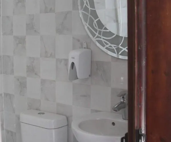 Room In Condo - Dahab Motel - Triple Room 3 - Walking Distance To The Beach